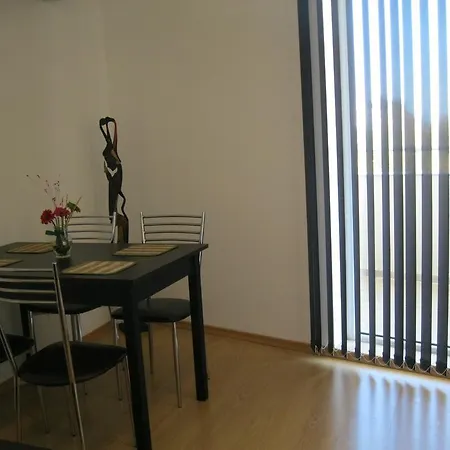 Appartement Koevi *